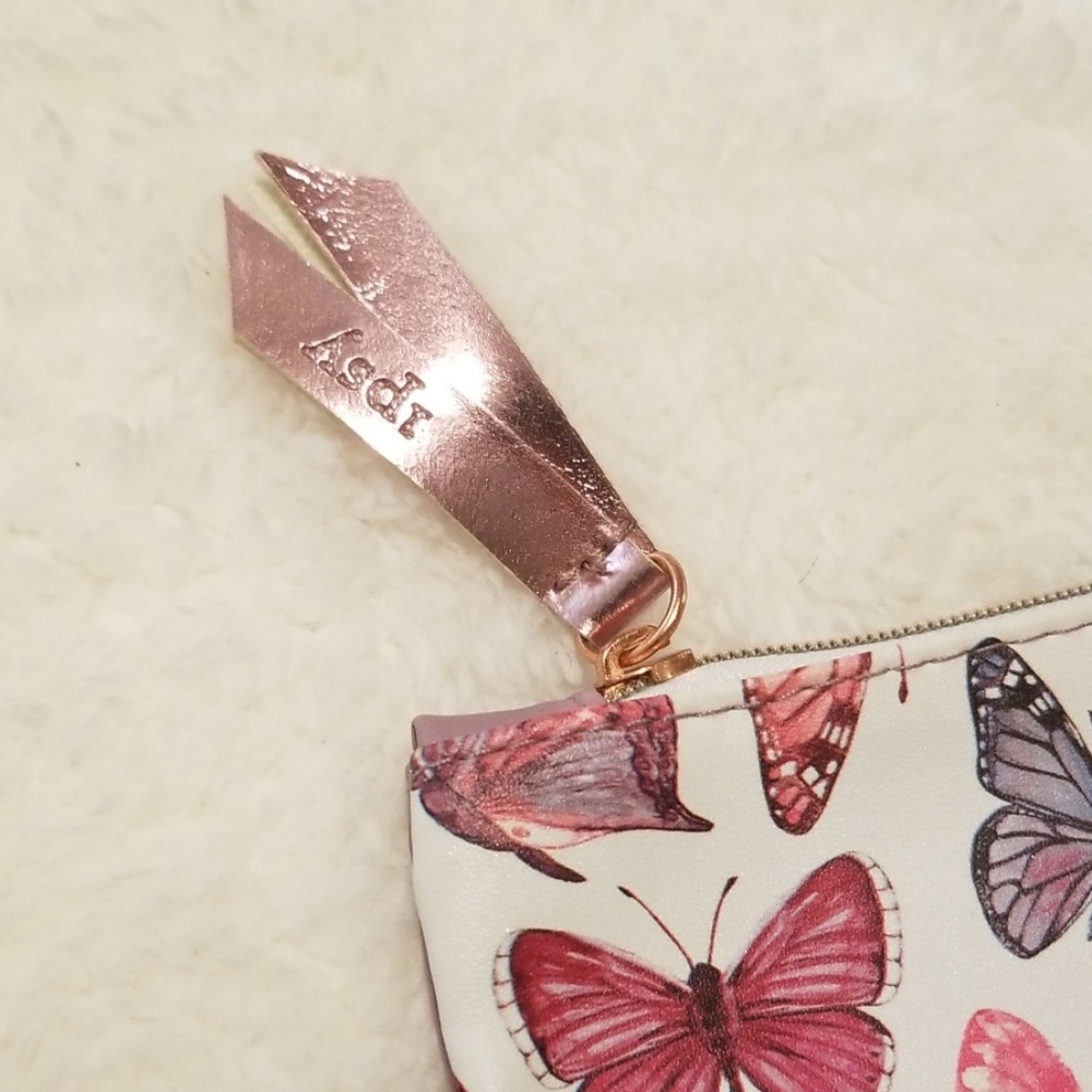 Ipsy bag - Picture 2 of 4